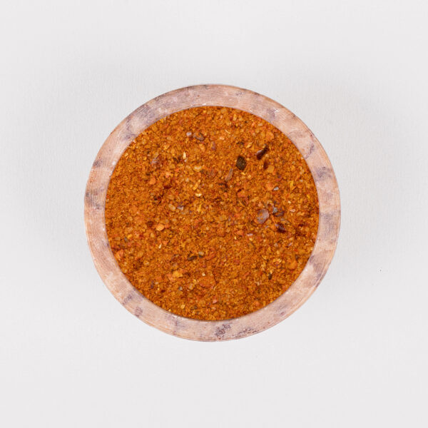 Sweet Chili Dip aus dem KOTTAS Kräuterhaus in feurigem Orangeton mit Chili, Paprika, Curcuma, Meersalz nud weiteren Gewürzen