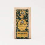 Braune Verpackung mit KOTTAS Kräuterhaus Ansatzkräuter für Gin